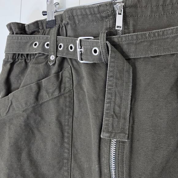 Banana Republic Paper Bag Shorts with Belt, NWOT, Olive Green Size 16 - Picture 6 of 9